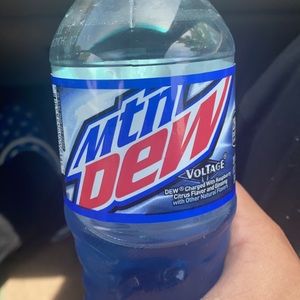 Meet your Posher, Holly